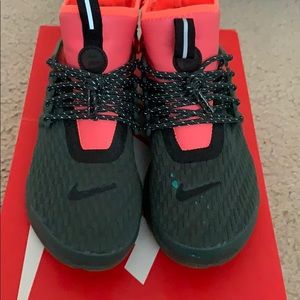 Nike women’s air presto